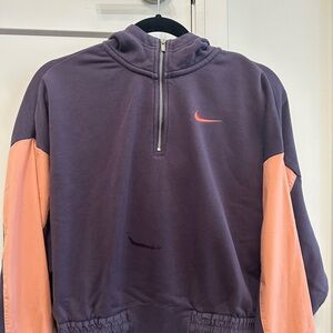 Nike Half-Zip Sweatshirt & Joggers